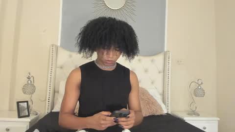 Ambar Colling online show from 03-03-25, 01:09
