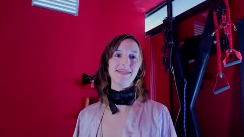ambar_roux1 online show from 10-17-25, 05:59