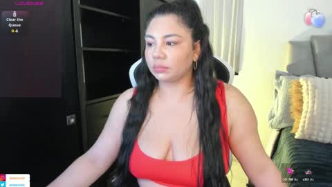 Snapshot of ambar_wells chatting on 02-10-25, 05:30 ana online show from 02-10-25, 05:30