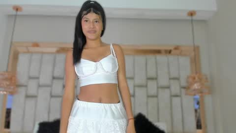 Snapshot of ambardiaz_ chatting on 06-06-26, 12:21 ambar online show from 06-06-26, 12:21