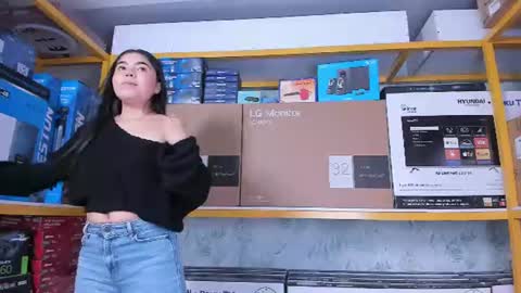 Snapshot of ambarina_ chatting on 07-08-26, 11:37 Ambarina online show from 07-08-26, 11:37