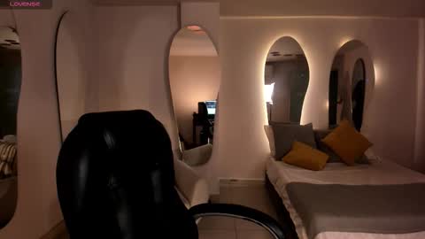 Ambar  online show from 11-02-25, 12:07