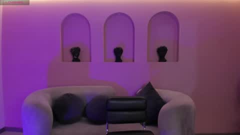 Ambar  online show from 11-25-25, 11:43