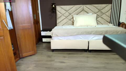 Ambar Ross online show from 12-27-24, 07:14