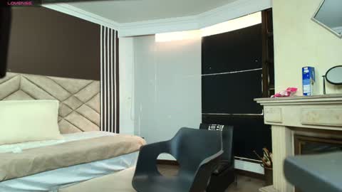 Ambar Ross online show from 01-06-25, 07:13