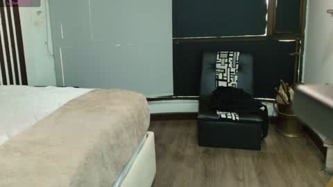 Ambar Ross online show from 02-03-25, 07:10