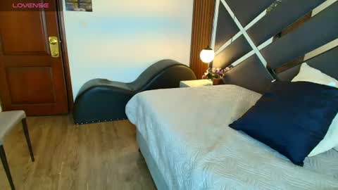 Ambar Ross online show from 06-10-26, 01:54