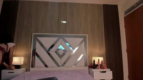 ambarsweet_as online show from 11-27-25, 08:44