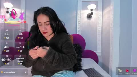   online show from 03-12-25, 10:48