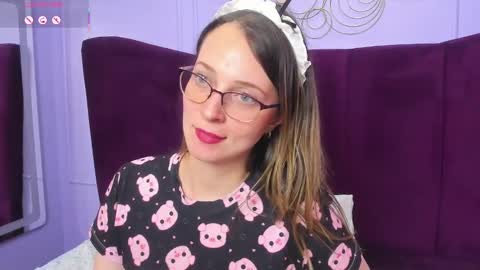 .  Amber Wood  . online show from 03-02-25, 05:47