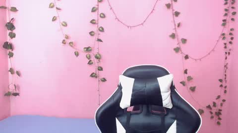 Snapshot of ambel_rose chatting on 02-15-25, 11:03 ambel_rose online show from 02-15-25, 11:03