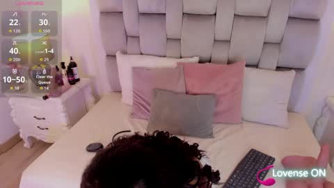 amber  ferrera online show from 04-18-26, 07:58