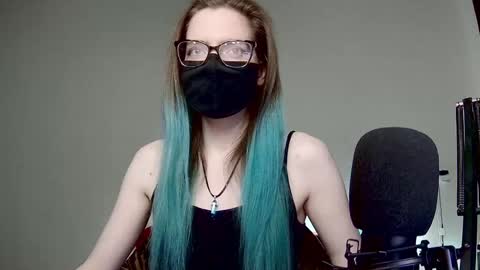 Amber non-nude model online show from 01-18-25, 10:17