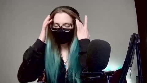 Amber non-nude model online show from 01-30-25, 10:08