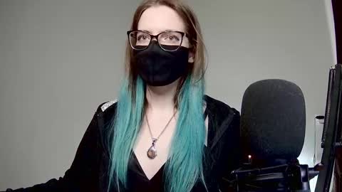 Amber non-nude model online show from 02-05-25, 05:30