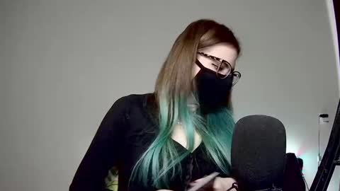 Amber non-nude model online show from 03-05-25, 05:07