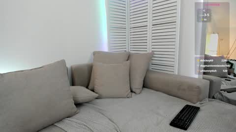 Amber online show from 12-20-24, 11:21