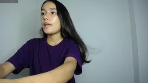 Snapshot of amber_miller22 chatting on 10-27-25, 06:45 amber miller22 online show from 10-27-25, 06:45