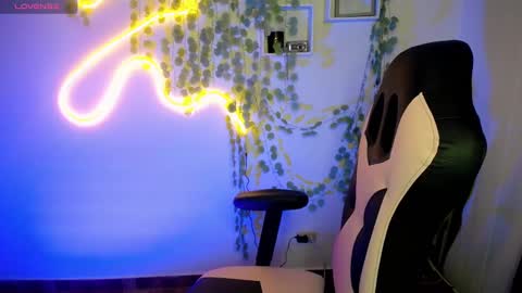 Snapshot of amber_morgan1 chatting on 01-25-25, 10:08 Amber online show from 01-25-25, 10:08