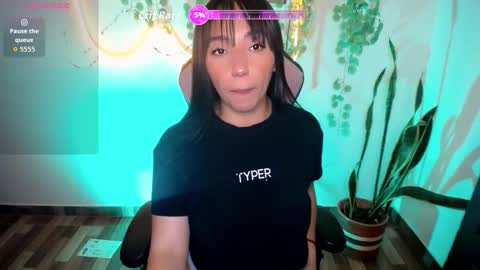 Snapshot of amber_morgan1 chatting on 09-18-25, 01:02 Amber online show from 09-18-25, 01:02