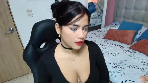 Snapshot of amber_rivas19_ chatting on 10-16-25, 03:07 amber_rivas19_ online show from 10-16-25, 03:07