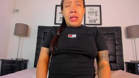 julieta  online show from 04-15-26, 12:34