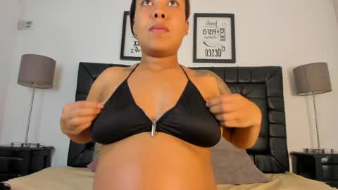 julieta  online show from 04-19-26, 07:27