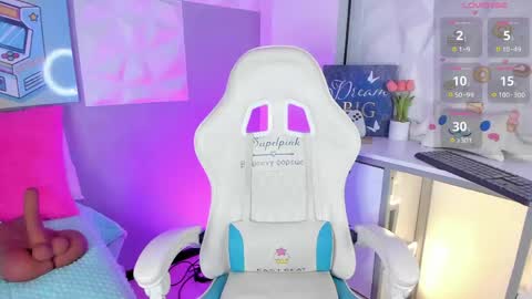 Snapshot of amber_villalobos chatting on 04-24-26, 02:14 Tell me Amber online show from 04-24-26, 02:14
