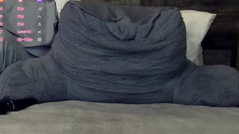 Amber Dawnn online show from 01-01-25, 07:20