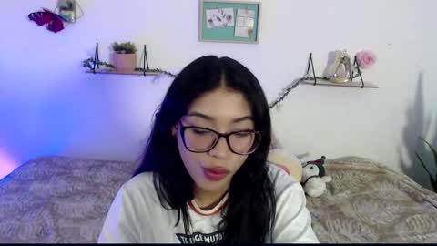 Amber Jeong online show from 01-08-25, 11:09