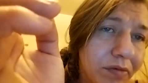 Snapshot of amberjohnson1387 chatting on 11-20-25, 06:35 amberjohnson1387 online show from 11-20-25, 06:35