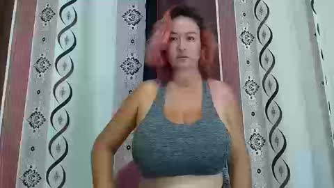 Snapshot of amberlissi chatting on 09-24-25, 03:59 LISSY online show from 09-24-25, 03:59