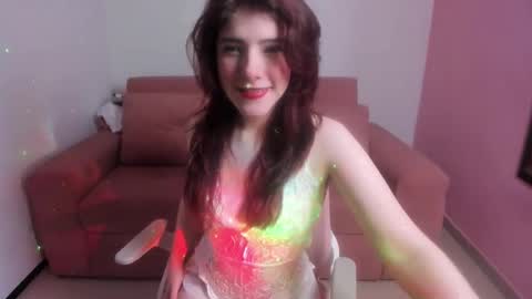 Snapshot of amberpixie_ chatting on 12-01-25, 09:53 Amber online show from 12-01-25, 09:53