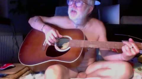 Amberr11 online show from 09-30-25, 10:37