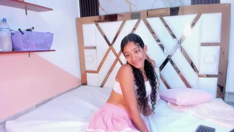 Snapshot of amberr_sweett chatting on 03-07-25, 06:54 Amber online show from 03-07-25, 06:54