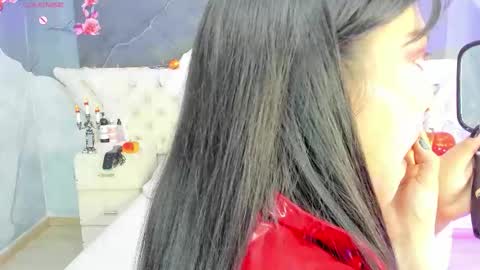 Snapshot of amberrgrey_ chatting on 10-15-25, 06:52 Amber Grey online show from 10-15-25, 06:52