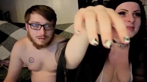 amburlicious online show from 12-05-25, 03:59