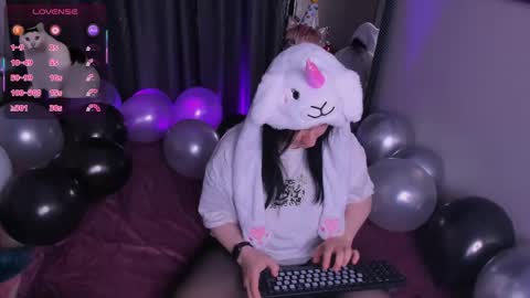 Snapshot of ame_core chatting on 05-10-26, 09:53 Ame online show from 05-10-26, 09:53