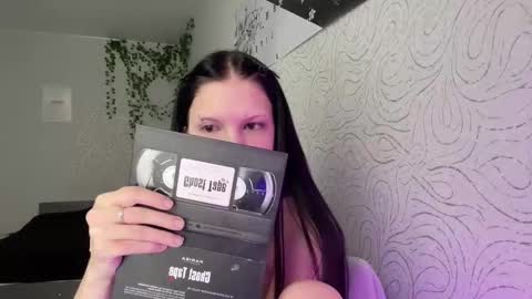 Alica online show from 11-23-25, 10:04