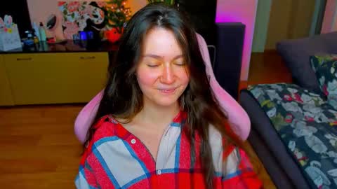 Snapshot of ameli_moon chatting on 02-06-26, 04:43 Eileen online show from 02-06-26, 04:43