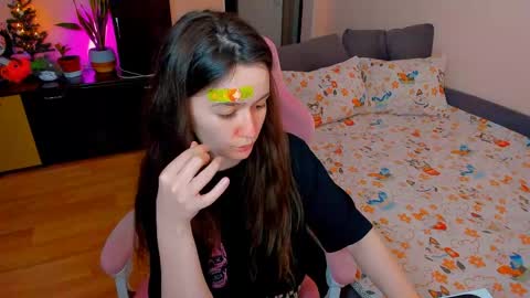 Eileen online show from 04-20-26, 03:48