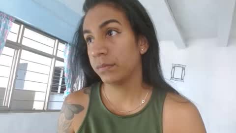 amelia  online show from 10-05-25, 01:09