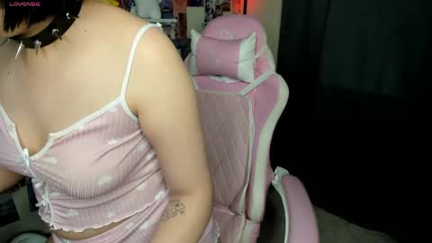 Snapshot of amelia__goth chatting on 05-24-26, 11:15 amelia__goth online show from 05-24-26, 11:15