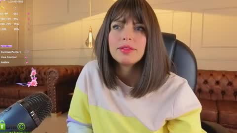 AMELIA online show from 04-17-26, 12:08