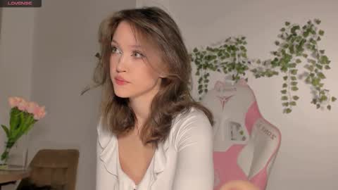 Snapshot of amelia_lein chatting on 09-16-25, 12:44 Your Amelia online show from 09-16-25, 12:44