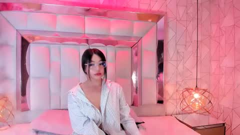 Amelia gold   online show from 05-31-26, 02:02
