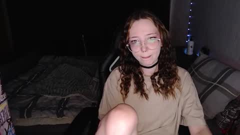 Snapshot of ameliakamishiro chatting on 11-13-25, 02:32 Amelia online show from 11-13-25, 02:32