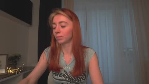 Snapshot of ameliamber0 chatting on 01-29-25, 03:04 Amelia online show from 01-29-25, 03:04