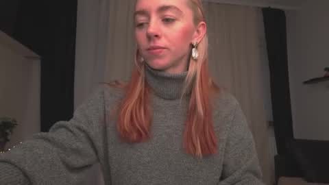 Snapshot of ameliamber0 chatting on 01-31-25, 03:33 Amelia online show from 01-31-25, 03:33