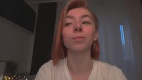 Snapshot of ameliamber0 chatting on 02-08-25, 03:31 Amelia online show from 02-08-25, 03:31